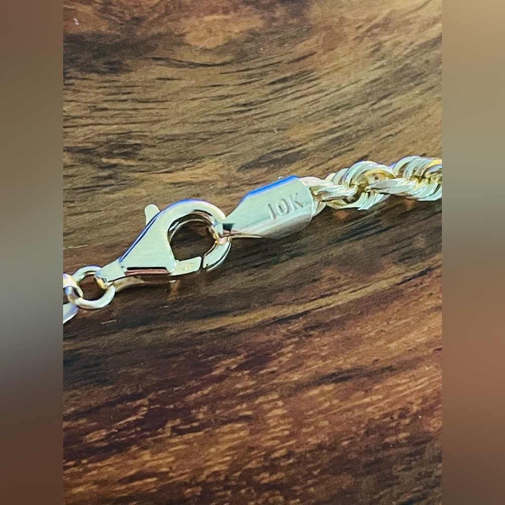 10k Gold Rope Necklace - Picture 8 of 8